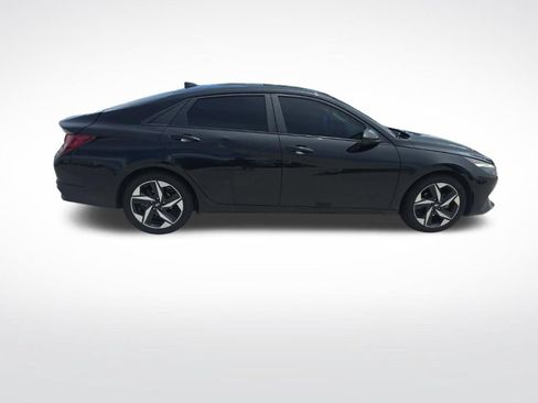 Used 2023 Hyundai Elantra SEL w/ Convenience Package FWD image 40
