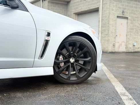 Used 2014 Chevrolet SS RWD image 4
