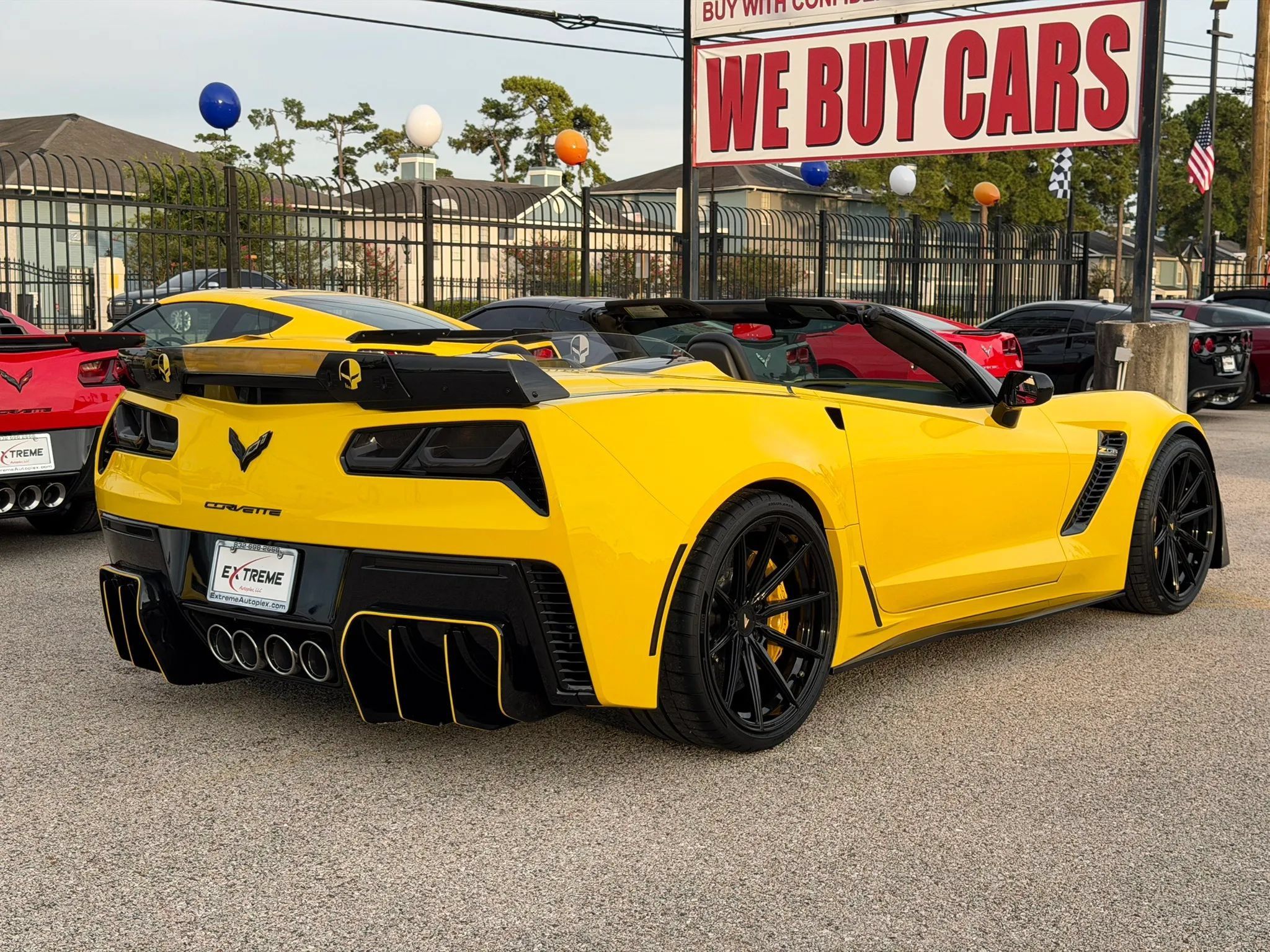 Used 2016 Chevrolet Corvette Z06 w/ 3LZ Preferred Equipment Group RWD image 9