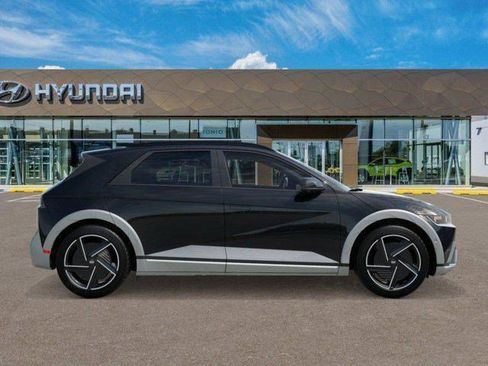 New 2025 Hyundai Ioniq 5 Limited image 7