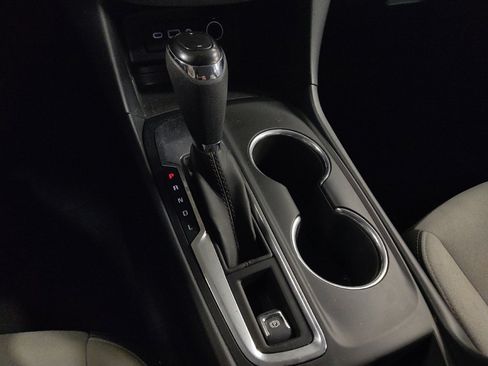 Used 2019 Chevrolet Equinox LS w/ LPO, Floor Liner Package image 26