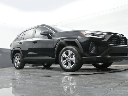 Used 2025 Toyota RAV4 XLE w/ Convenience Package FWD image 25