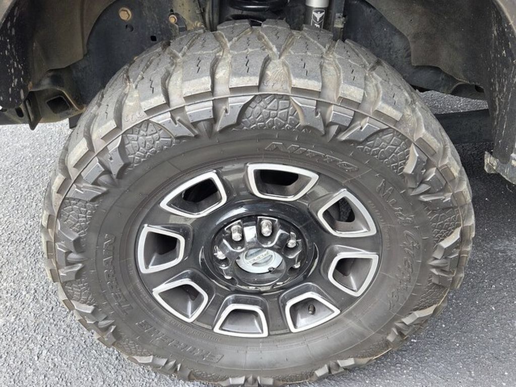 Used 2022 Ford F250 Lariat w/ Lariat Value Package AWD/4WD image 4