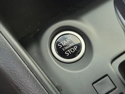 Used 2025 Nissan Kicks Play S FWD image 17