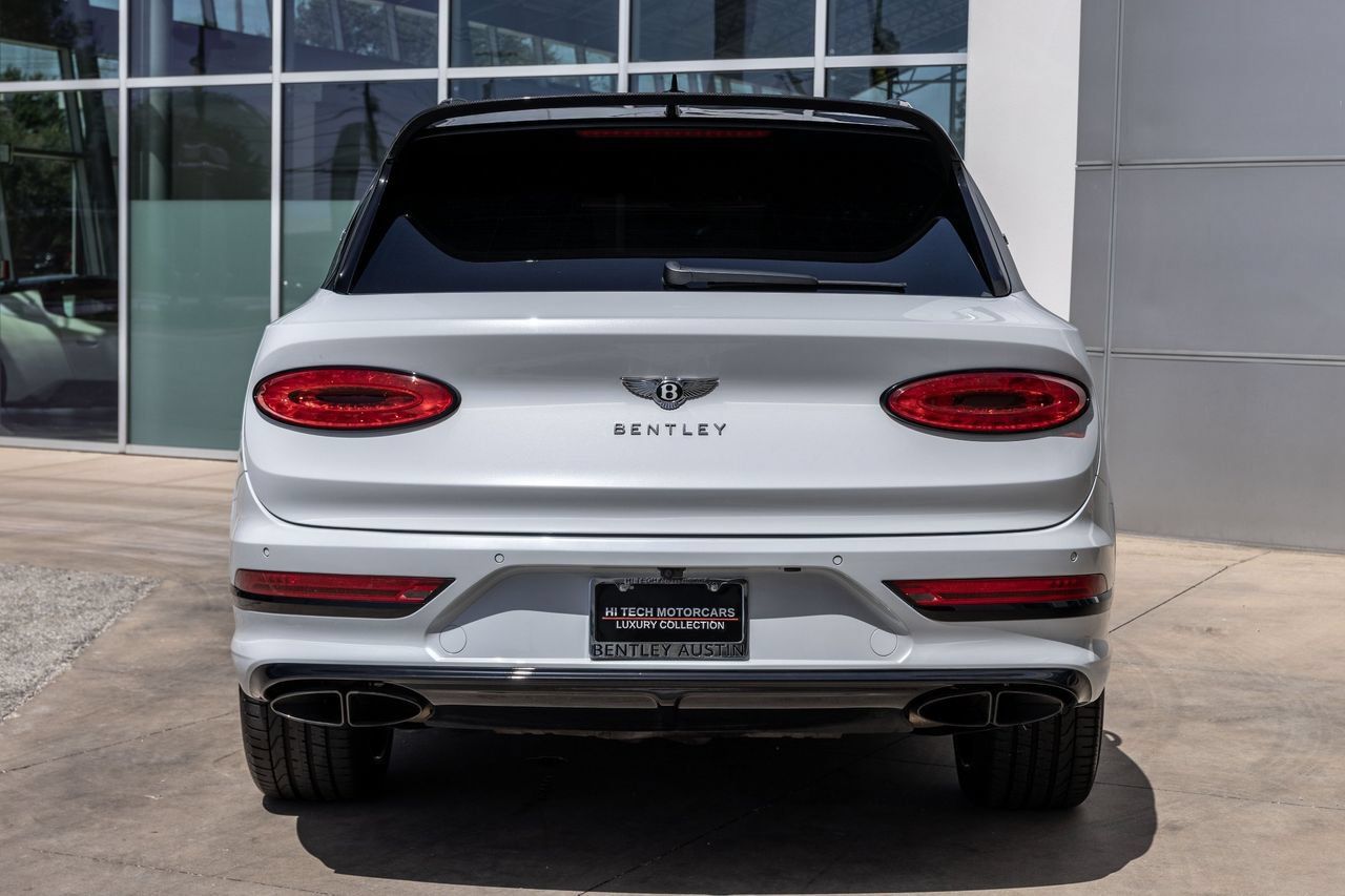 Certified 2023 Bentley Bentayga Extended Wheelbase AWD/4WD image 18