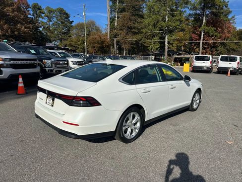 Used 2024 Honda Accord LX image 7