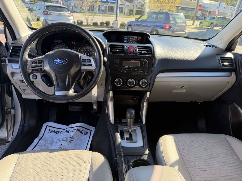 Used 2014 Subaru Forester 2.5i Limited AWD/4WD image 23