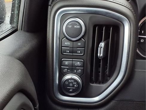 Certified 2022 GMC Sierra 1500 Denali w/ Denali Premium Package image 12