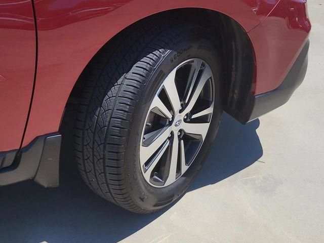 Used 2018 Subaru Outback 2.5i Limited AWD/4WD image 5