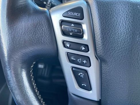 Used 2018 Nissan Titan PRO-4X image 29