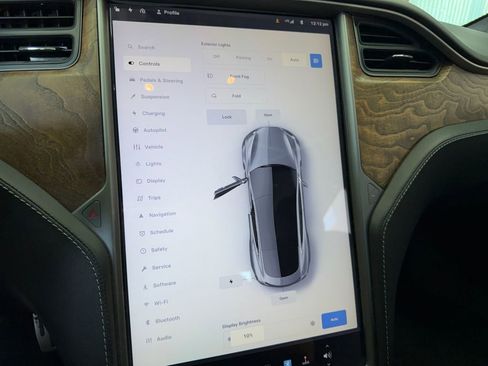 Used 2020 Tesla Model S Performance image 22