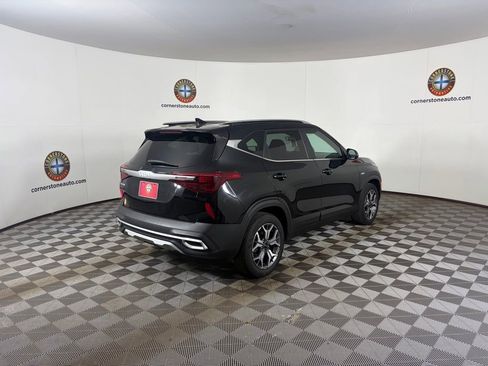 Certified 2023 Kia Seltos EX AWD/4WD image 19