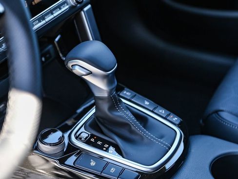 Certified 2026 Kia Seltos SX AWD/4WD image 18