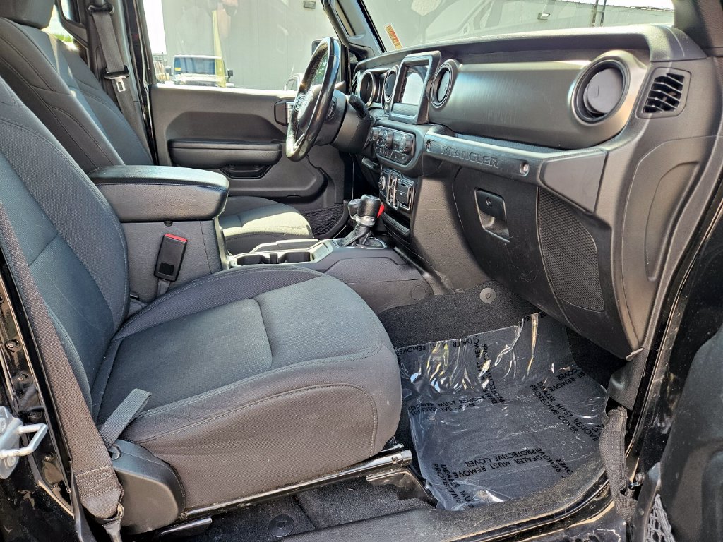 Used 2022 Jeep Wrangler Unlimited Sport AWD/4WD image 11