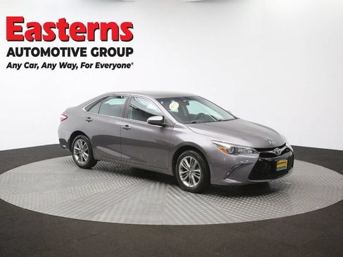 Used 2016 Toyota Camry SE FWD image 48