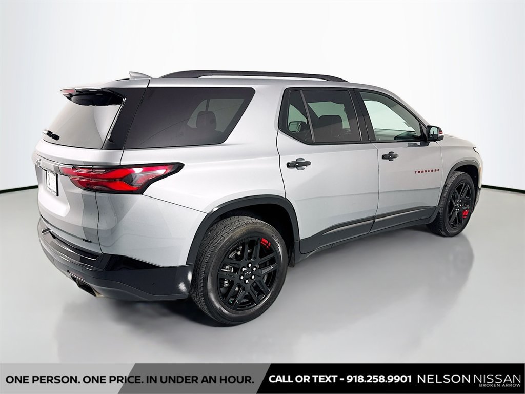 Used 2024 Chevrolet Traverse Premier w/ Redline Edition AWD/4WD image 6