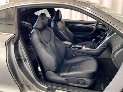 Used 2018 INFINITI Q60 3.0t Luxe w/ Sensory Package 3.0T Luxe image 16