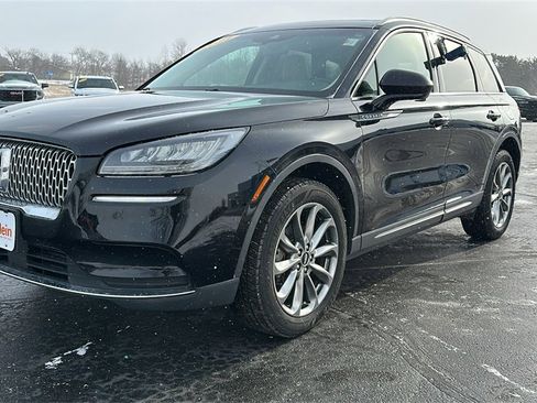 Used 2021 Lincoln Corsair Standard w/ Premium Package image 3