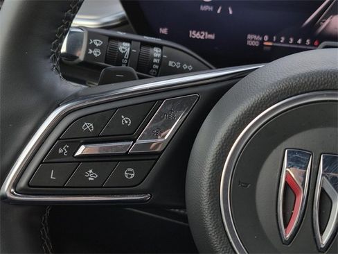 Used 2025 Buick Enclave Avenir w/ Super Cruise Package image 16