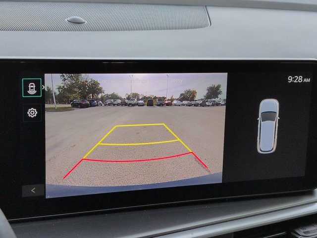 Used 2025 Kia Sorento S FWD image 19