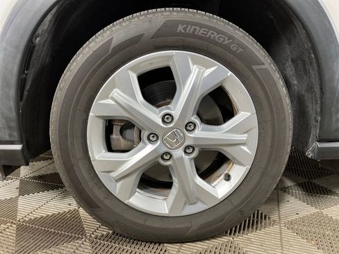 Used 2023 Honda HR-V LX image 11