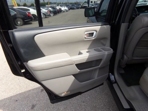 Used 2010 Honda Pilot EX-L image 19