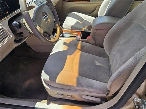 Used 2005 Buick LaCrosse CX w/ Silver Convenience Package FWD image 15