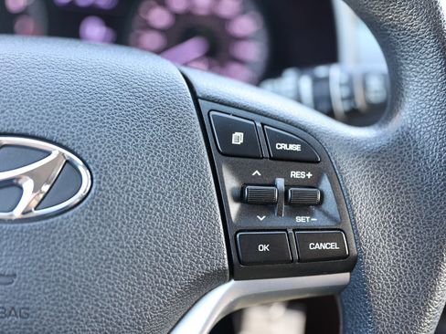 Used 2019 Hyundai Tucson SE AWD/4WD image 34