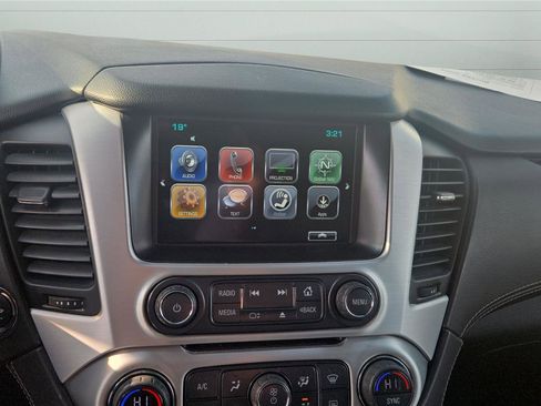 Used 2019 GMC Yukon SLT image 15