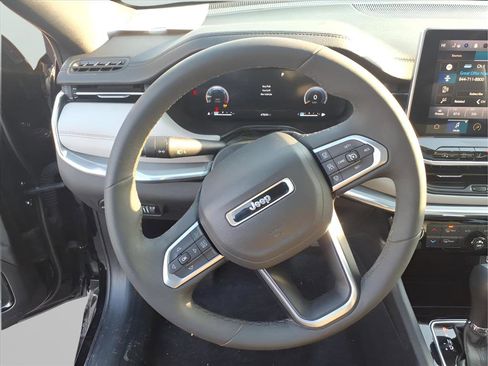 Used 2024 Jeep Compass Limited w/ Elite Group image 11