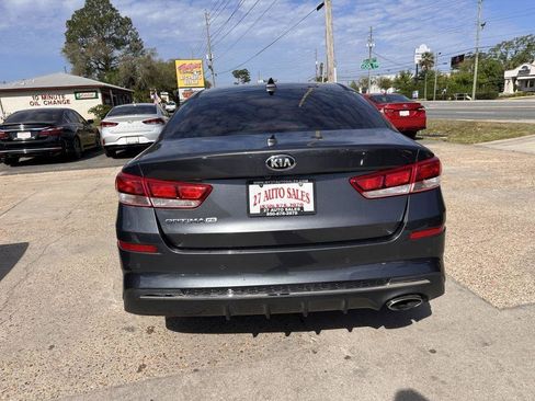 Used 2020 Kia Optima LX FWD image 6