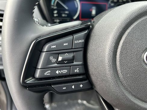 Certified 2025 Subaru Forester Premium image 18