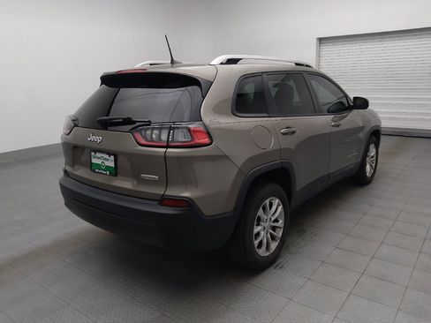 Used 2020 Jeep Cherokee Latitude FWD image 9