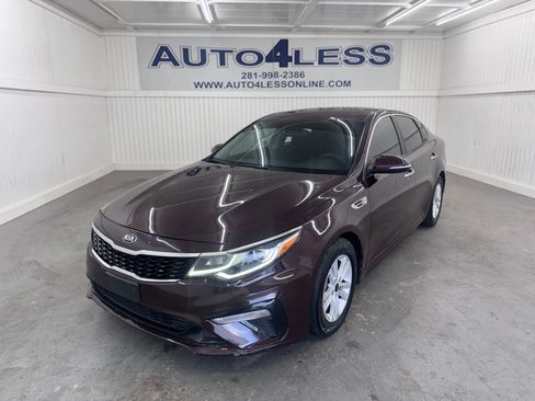 Used 2020 Kia Optima LX image 1