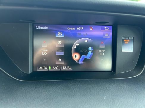 Used 2018 Lexus ES 350 w/ Luxury Package w/Wood Trim FWD image 20