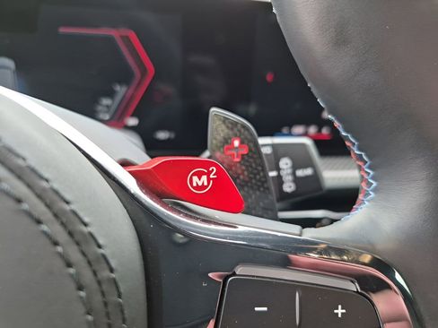 Used 2025 BMW XM AWD/4WD image 42