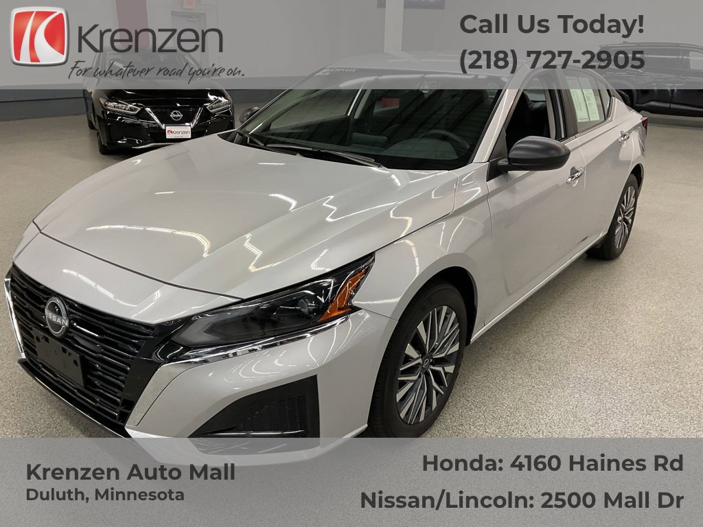 Used 2025 Nissan Altima 2.5 SV AWD/4WD image 1