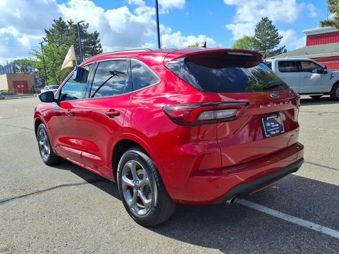 Certified 2024 Ford Escape ST-Line w/ Tech Pack #1 AWD/4WD image 9