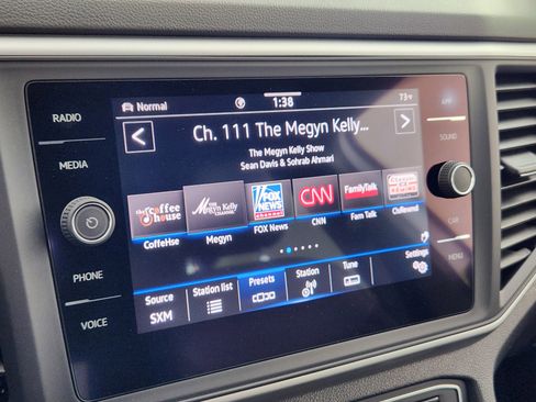 Used 2021 Volkswagen Atlas Cross Sport SE image 21