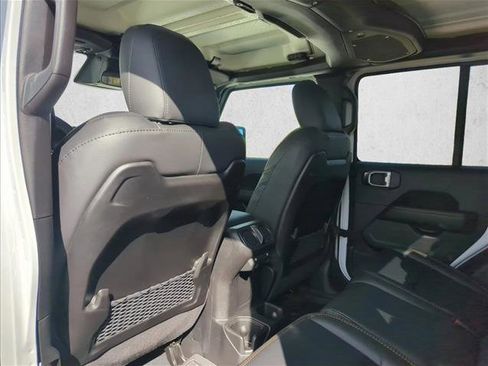 New 2026 Jeep Gladiator Sport image 14