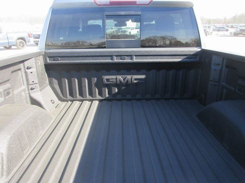 New 2026 GMC Sierra 1500 SLT w/ SLT Premium Plus Package image 7