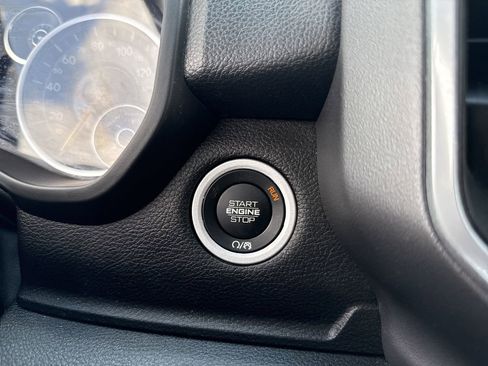 Used 2022 RAM 1500 Big Horn image 34