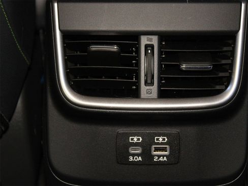 Used 2025 Subaru Outback Onyx Edition image 11