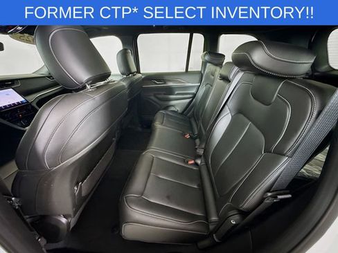 New 2025 Jeep Grand Cherokee Limited w/ Trailer Tow Package image 25