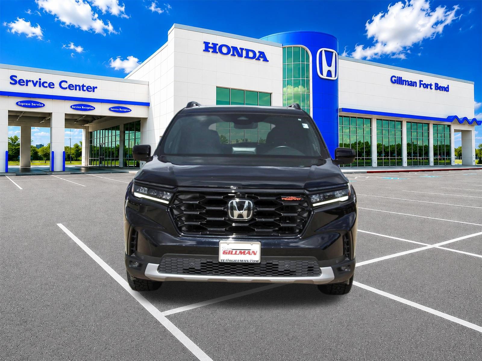 Used 2024 Honda Pilot TrailSport image 2