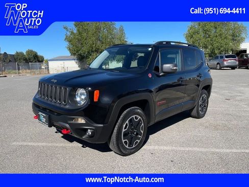 Used 2016 Jeep Renegade Trailhawk w/ Premium Trailhawk Package image 1