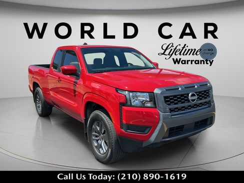 Used 2025 Nissan Frontier SV RWD image 1