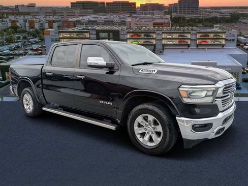 Certified 2022 RAM 1500 Laramie AWD/4WD image 1