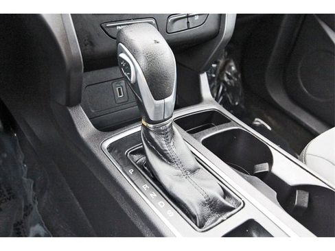 Used 2019 Ford Escape S image 28