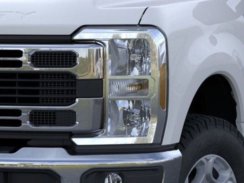 New 2026 Ford F350 XLT w/ 360-Degree Camera Package image 18